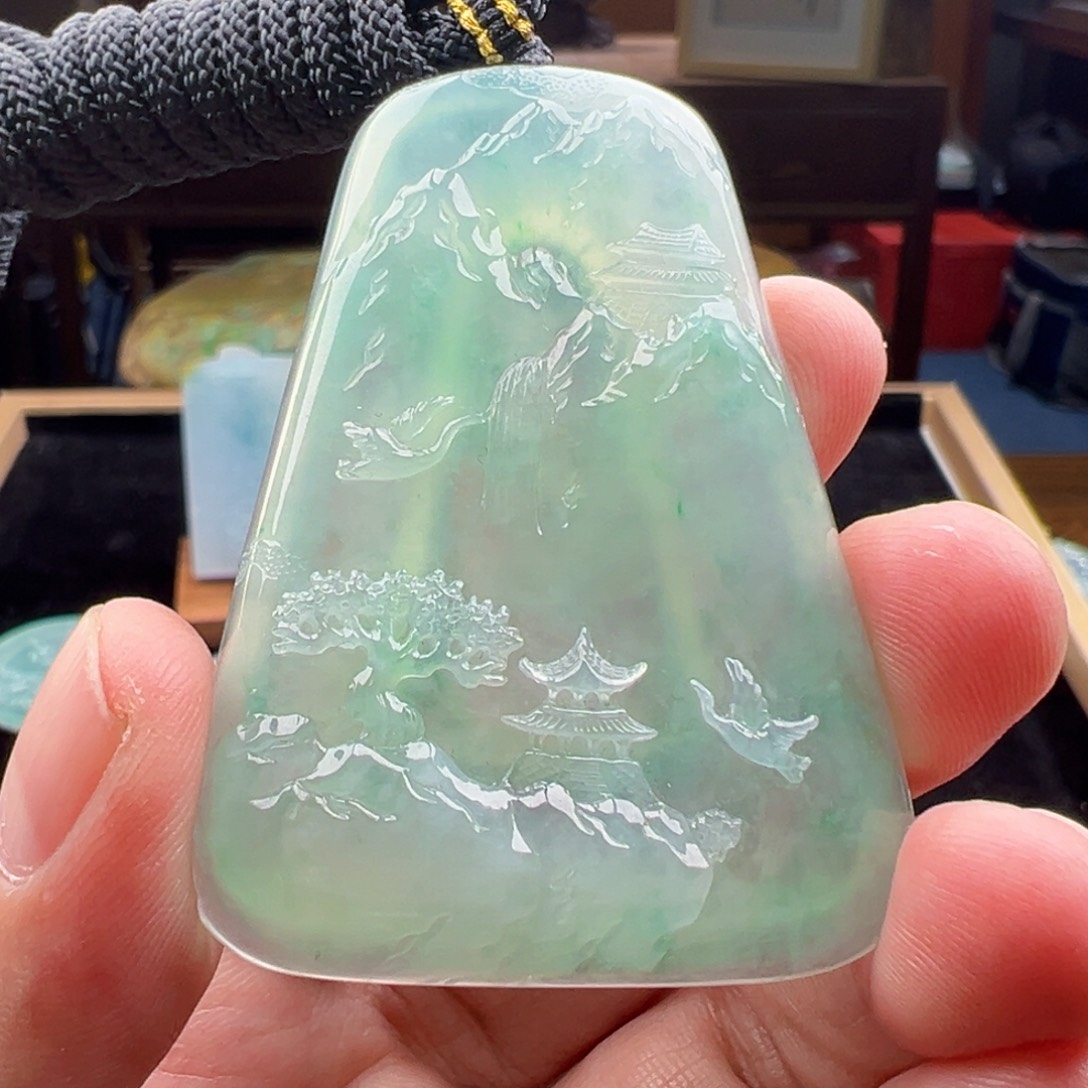 颈饰未镶嵌翡翠天然缅甸翡翠吊坠