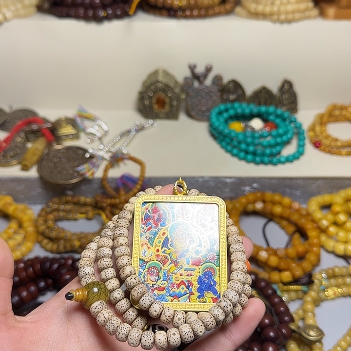 W***、非金属白色念珠108