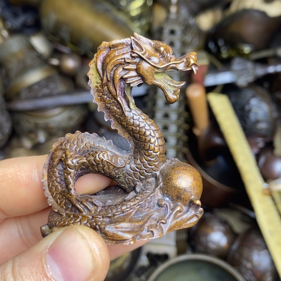 精美銅器，做工精緻