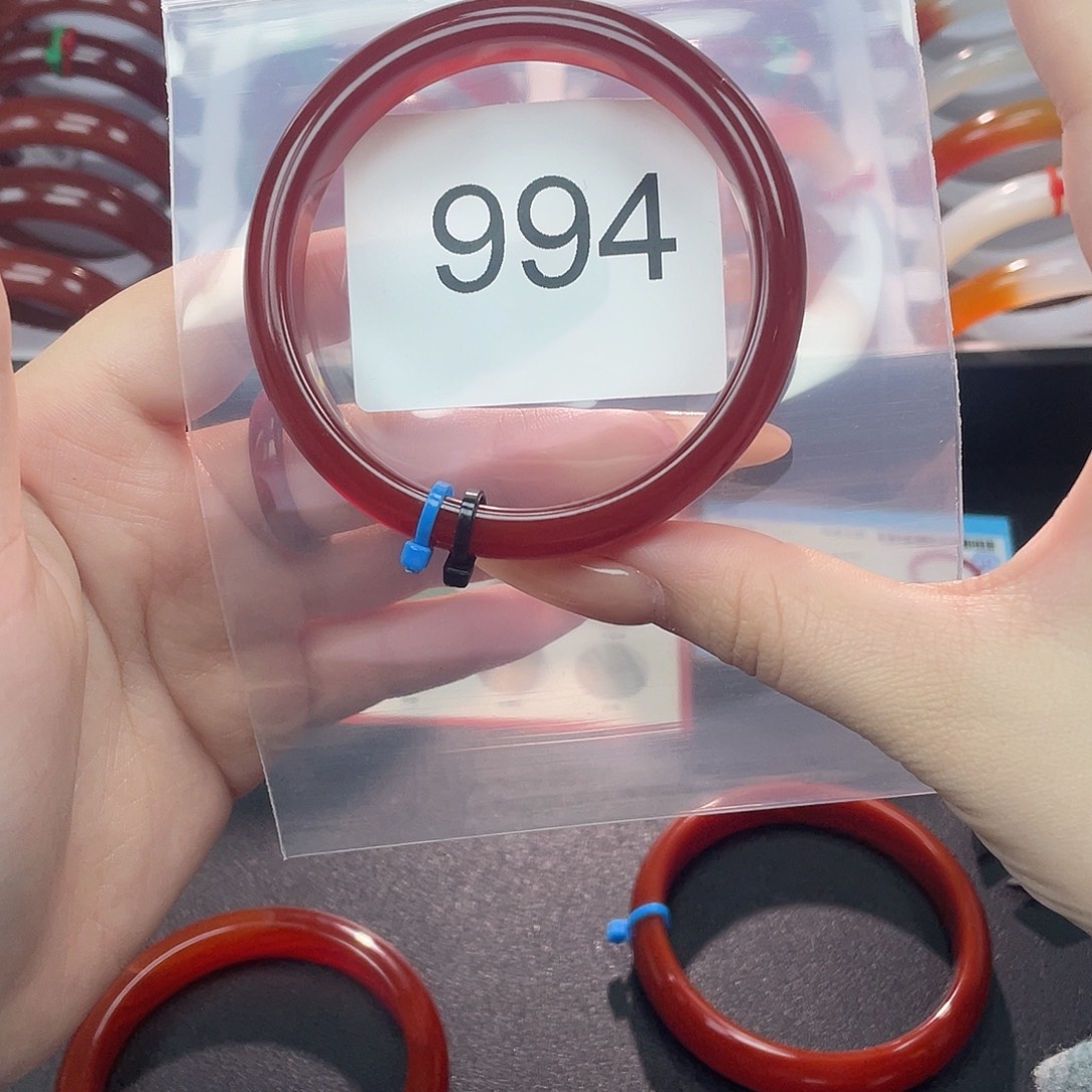 玛瑙/玉髓未镶嵌手镯58-C994