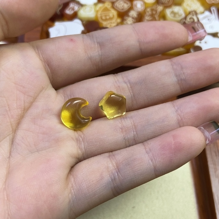 琥珀未镶嵌珠宝奇石星月