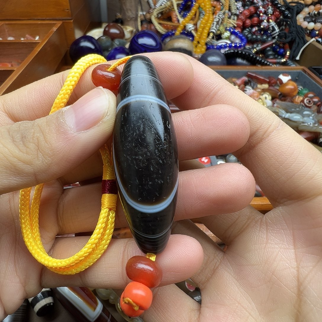 徐***哥玛瑙/玉髓未镶嵌珠宝半成品