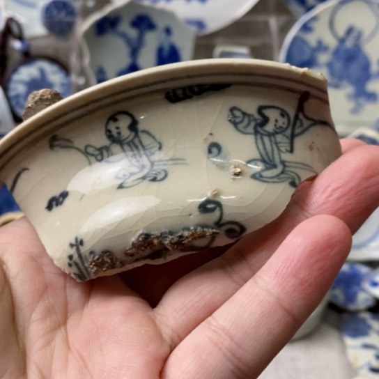 瓷片现代工艺品青花瓷片