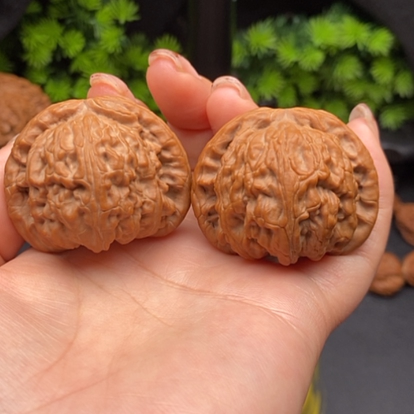 【闪购商品】文玩核桃把件狮子头