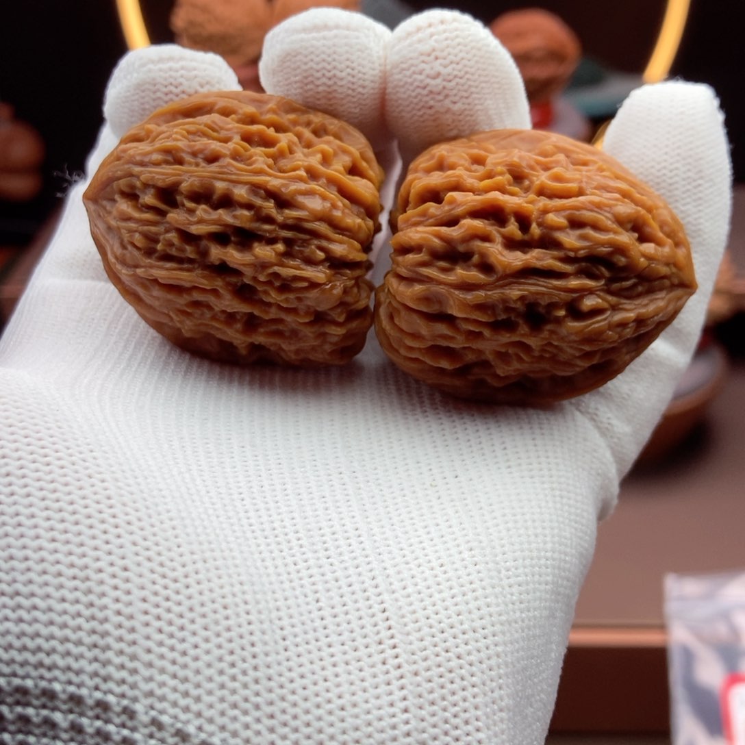 文玩核桃把件小姐姐回血子弹头高炮酒杯36.35.39