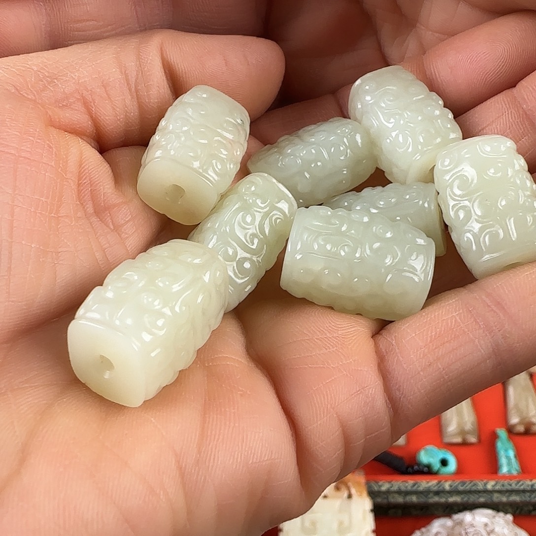 叨***余和田玉（糖玉）未镶嵌挂件