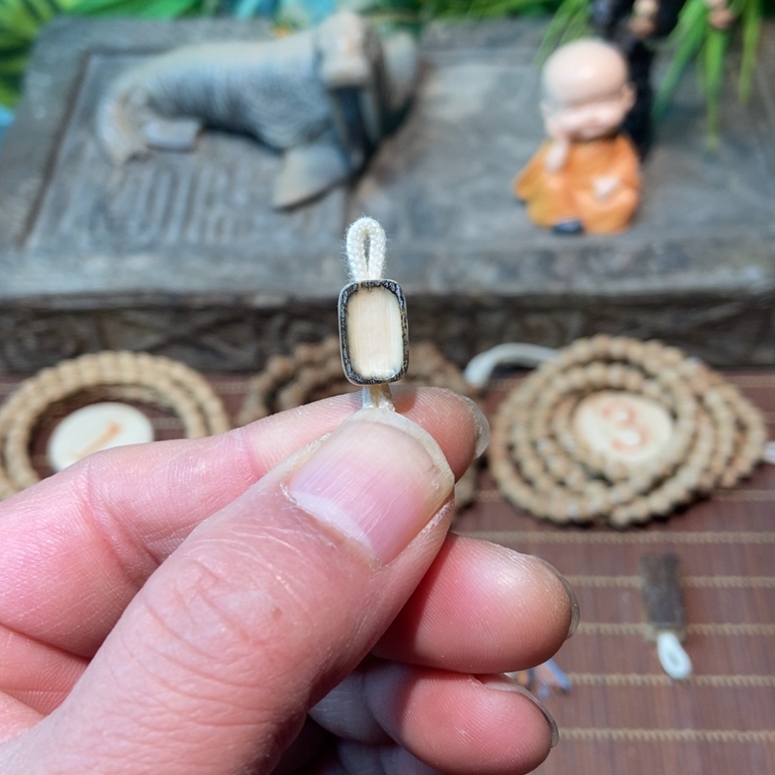 柏香籽/百香籽吊坠