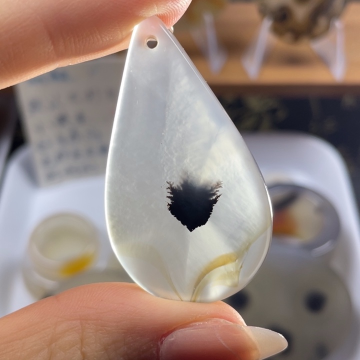 玛瑙/玉髓未镶嵌牌子