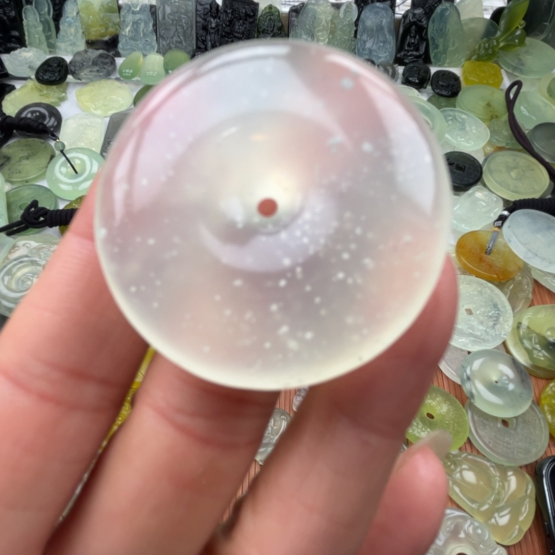 佟***楠蛇纹石玉未镶嵌其他