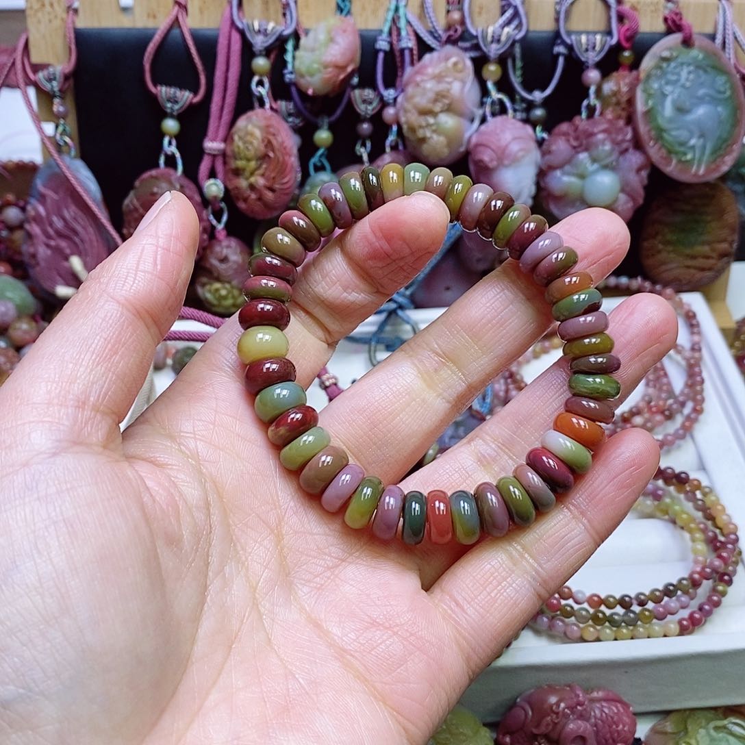 玛瑙/玉髓盐源玛瑙手链未镶嵌美*缘