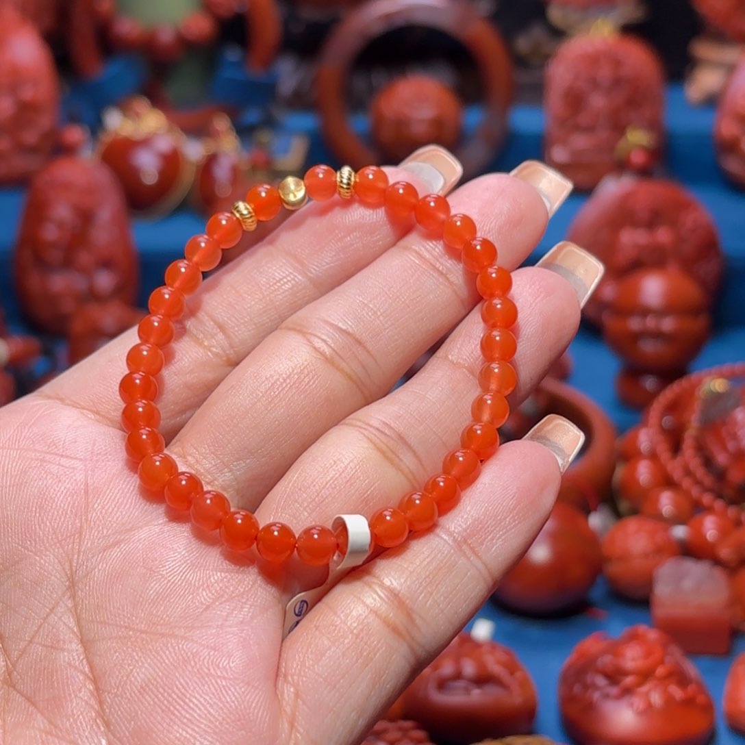 未镶嵌雕刻南红玛瑙