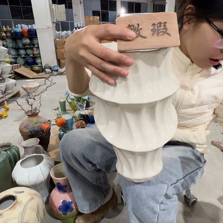 琉璃手工艺品景德镇陶瓷花瓶瑕疵专场