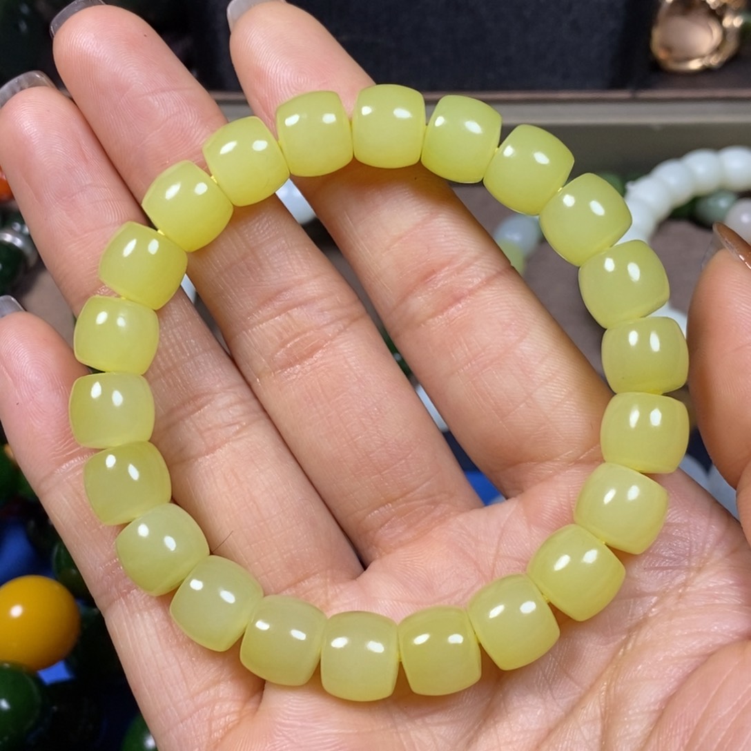 和田玉手串未镶嵌