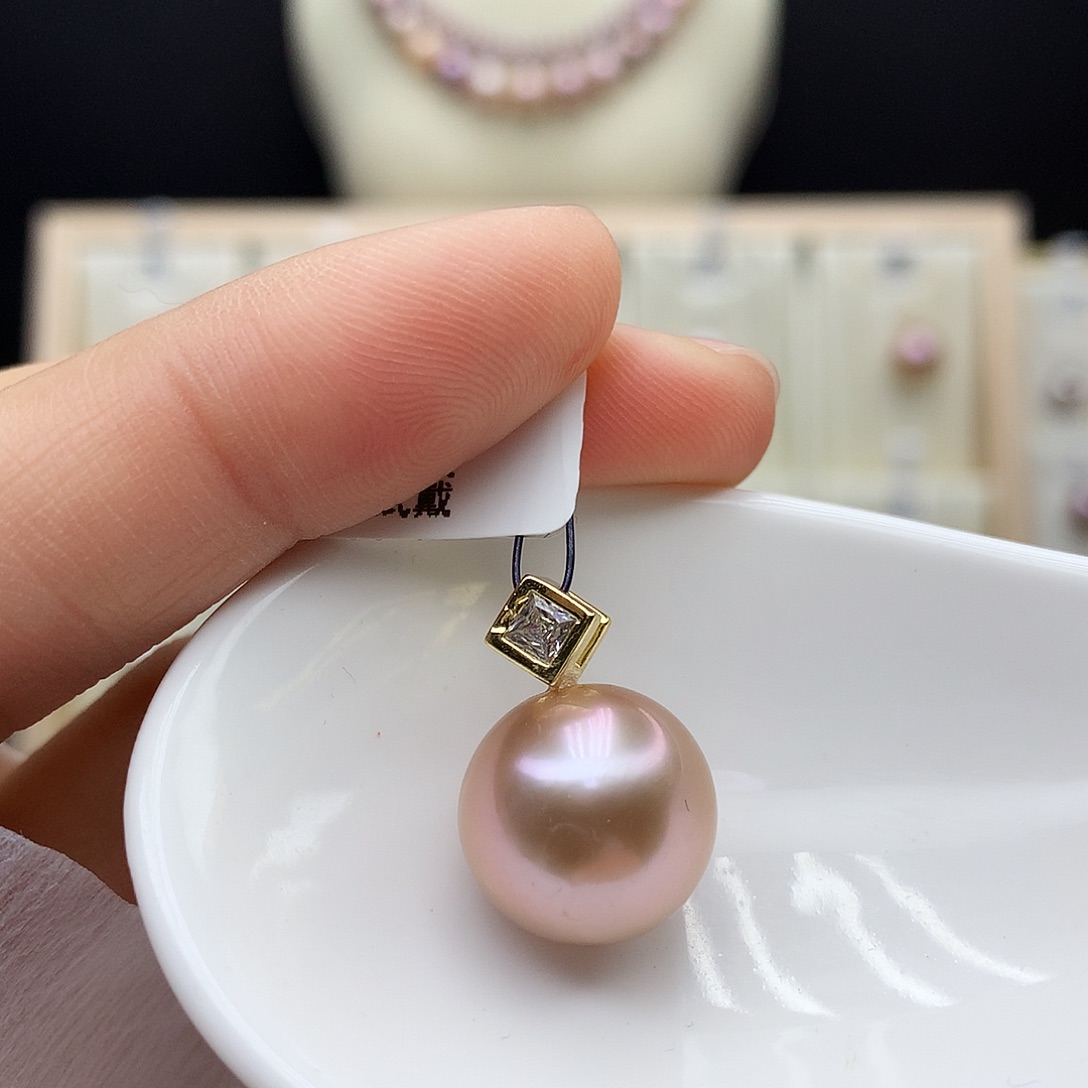 淡水珍珠合金颈饰