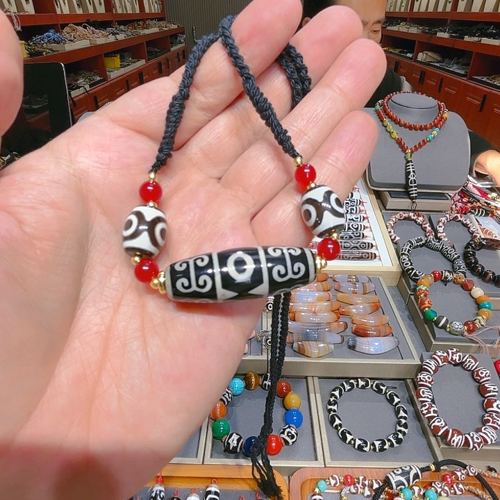 未镶嵌玛瑙/玉髓珠宝奇石