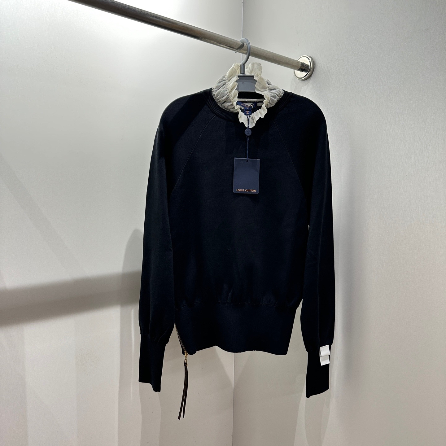 未使用 LouisVuitton/路易威登 dec642 25S蕾丝领口毛衣 m码 羊毛