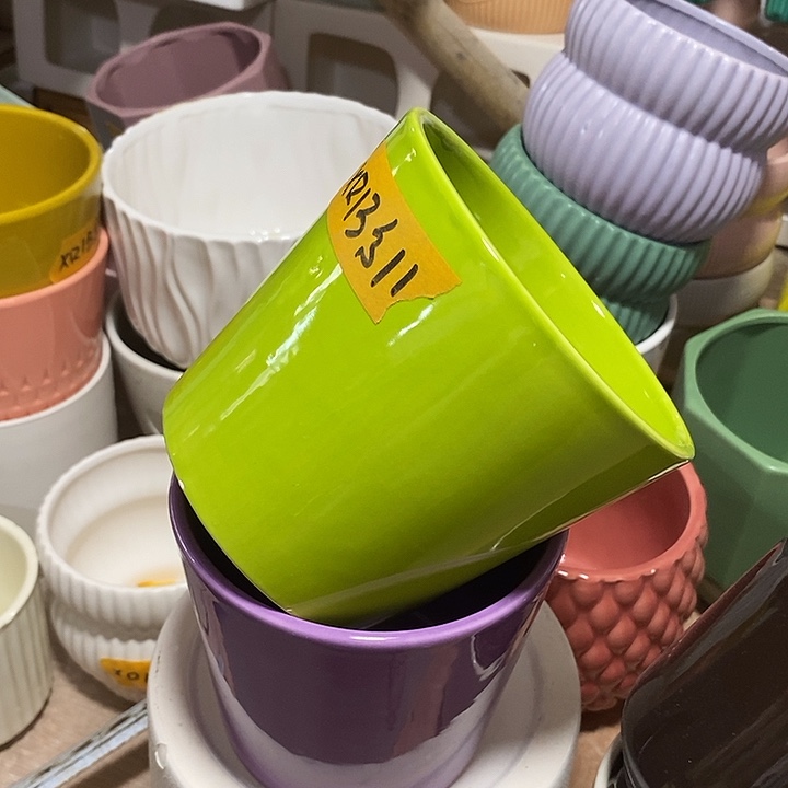 陶摆件陶盆有孔 瑕疵针孔漏釉介意勿拍外口 13外高11