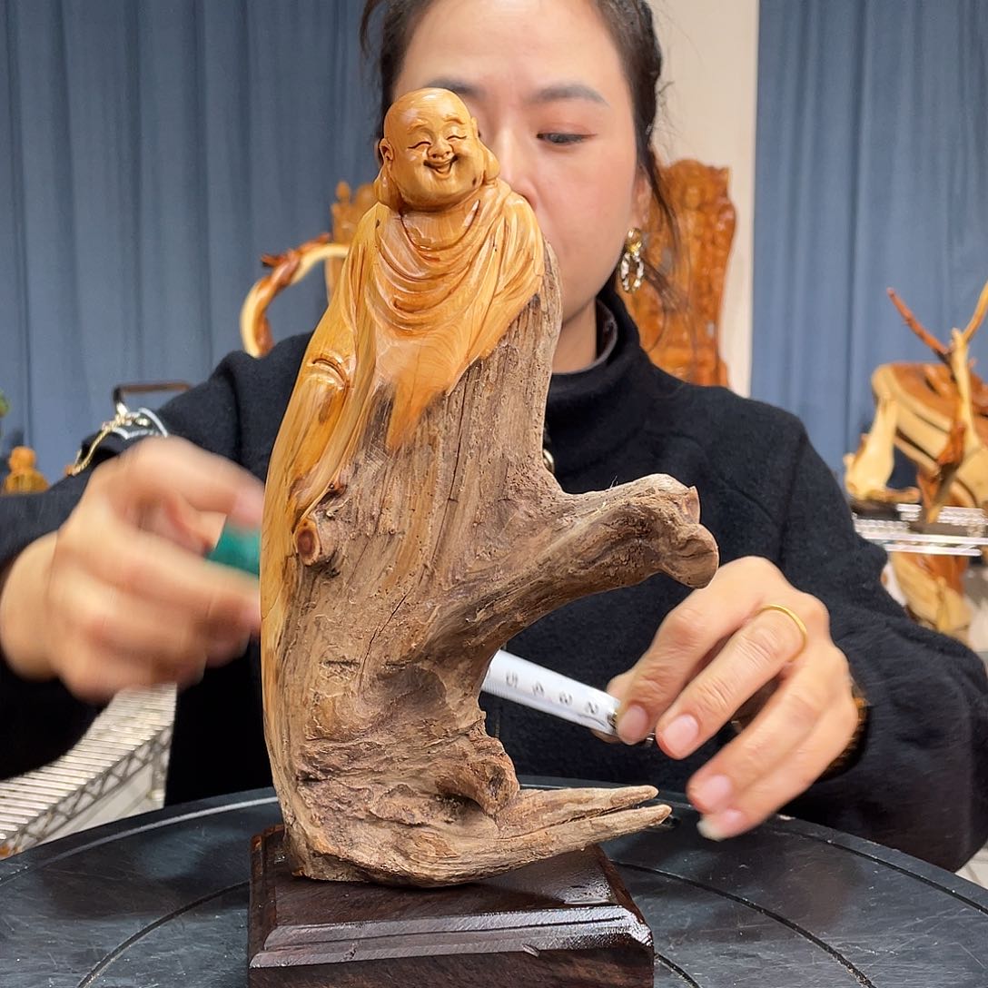 柏木（崖柏）随型艺术根雕