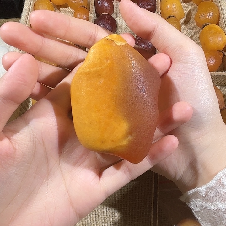 琥珀未镶嵌颈饰蜜蜡海漂手串