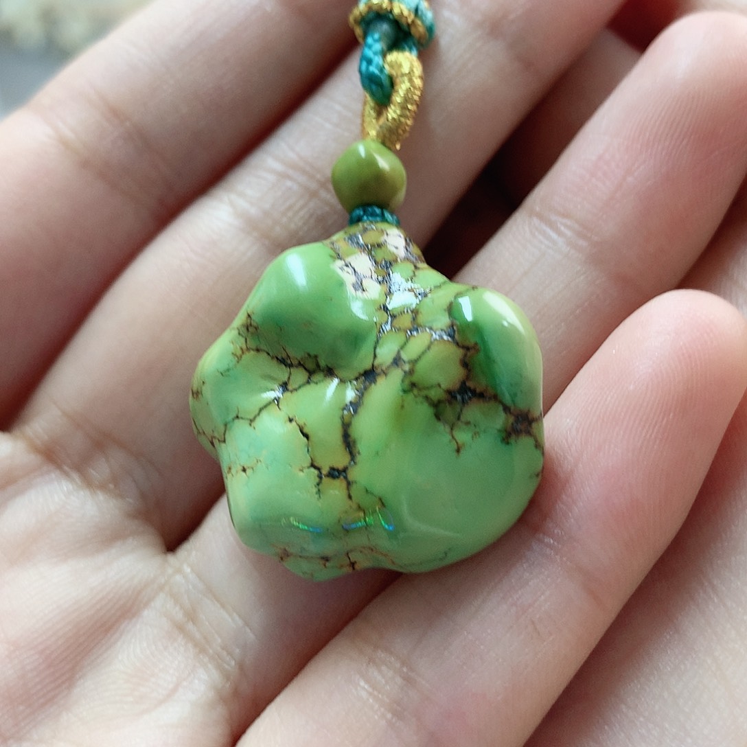 未镶嵌绿松石珠宝奇石