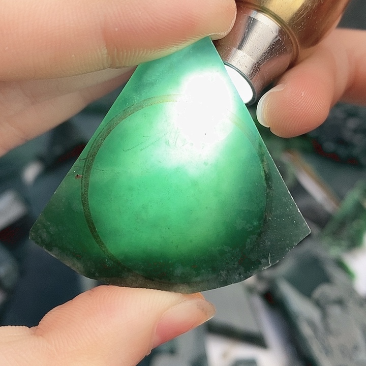 翡翠裸石纯天然翡翠