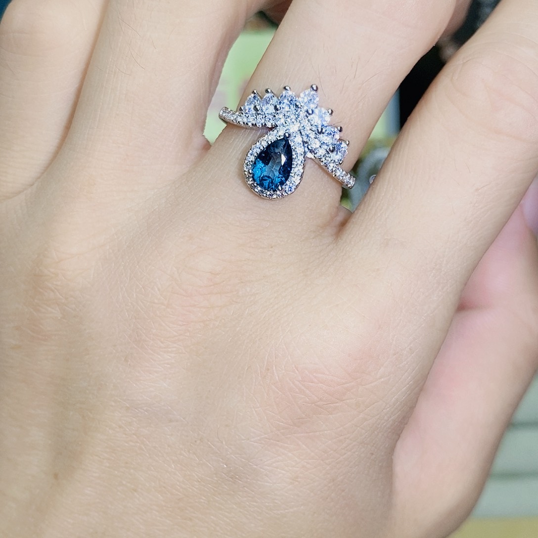 托帕石戒指未镶嵌