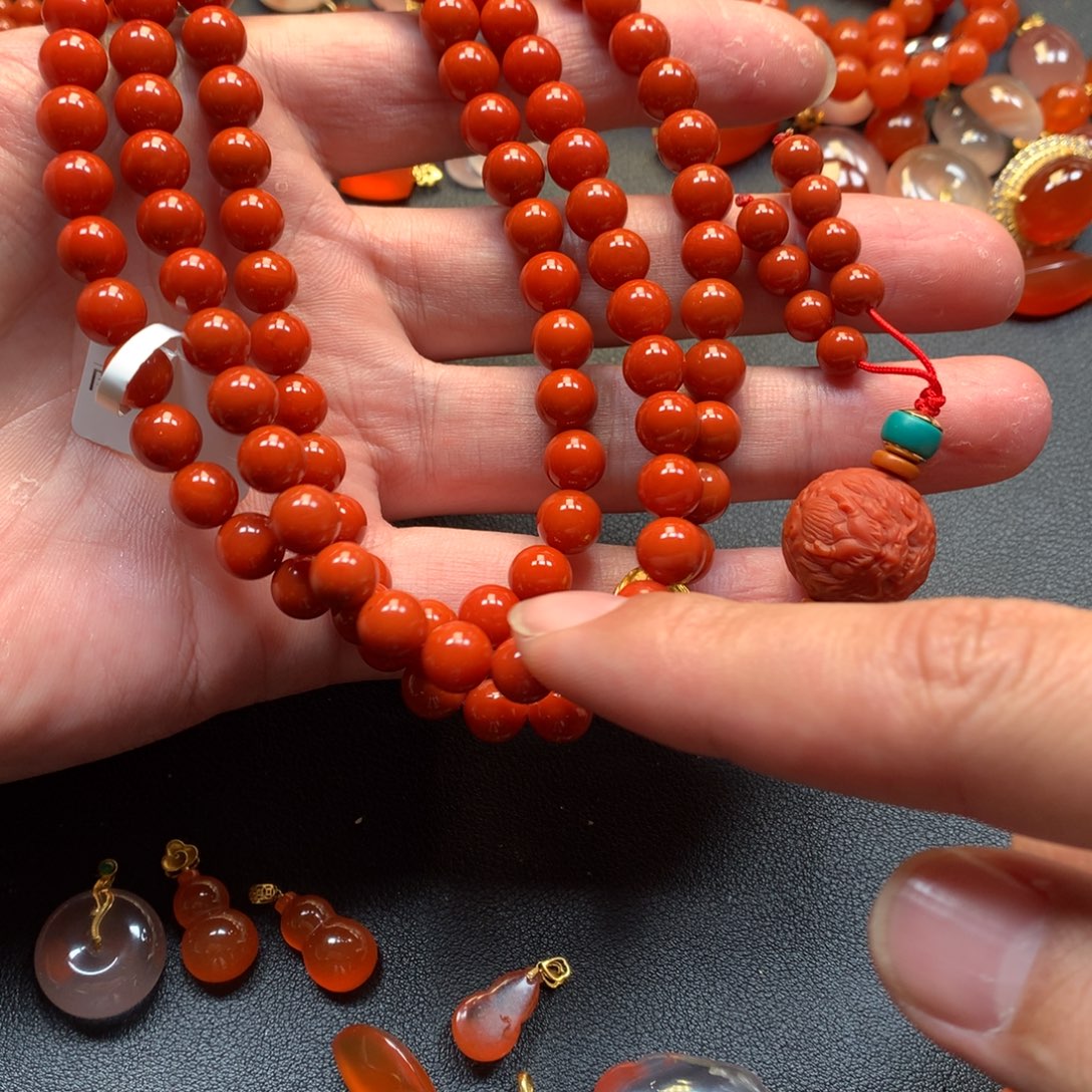&***好南红玛瑙未镶嵌项链