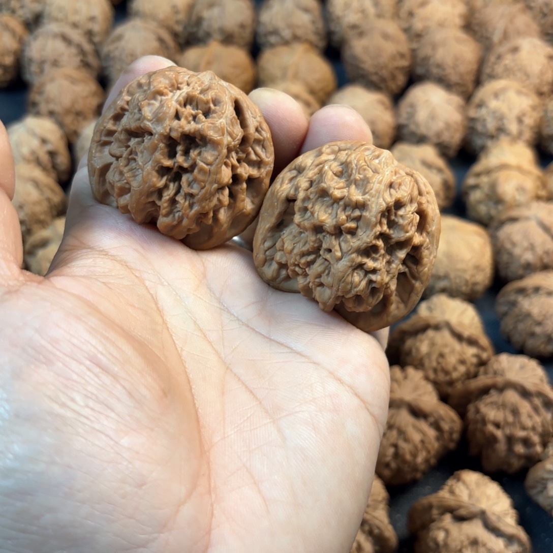 文玩核桃把件将军