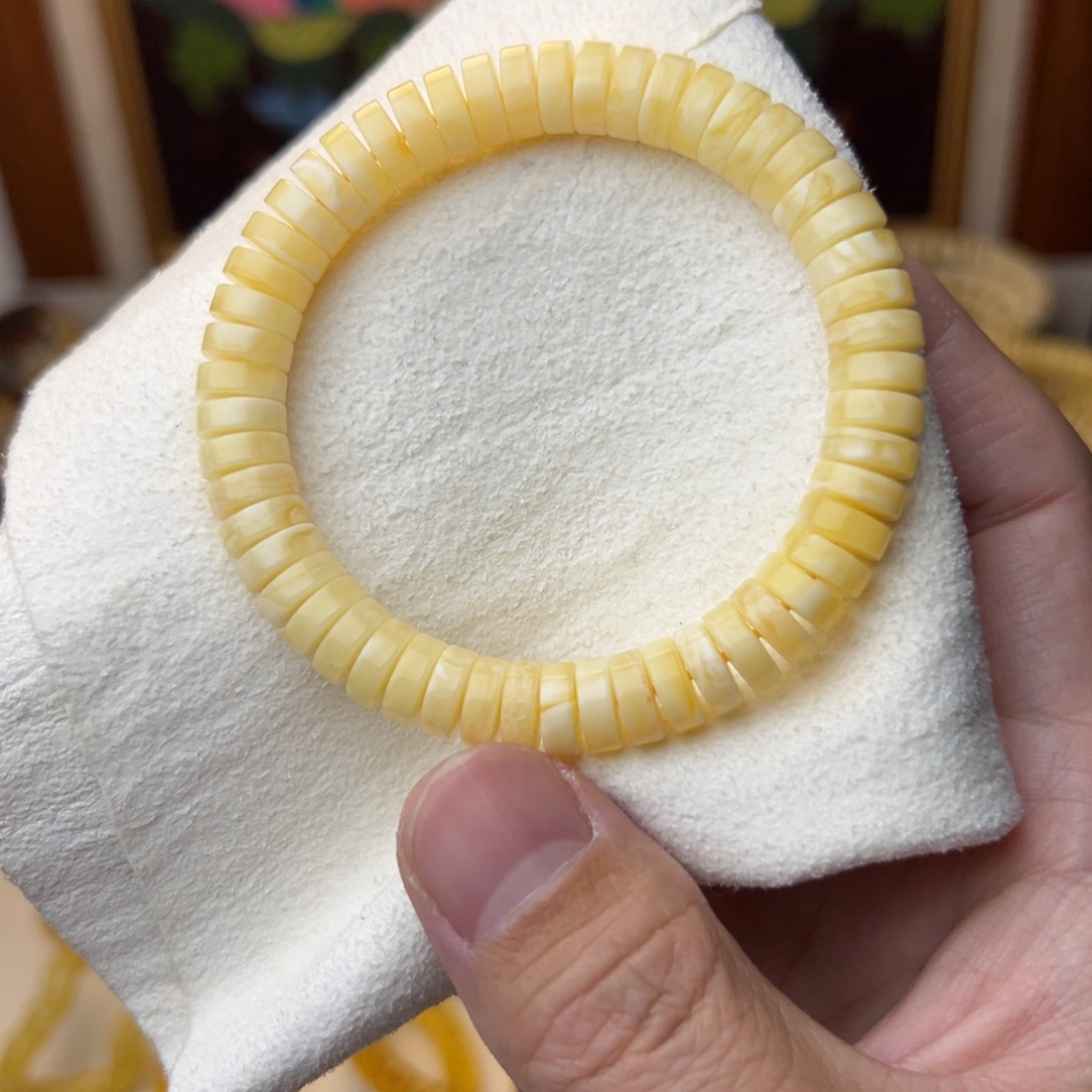 琥珀裸石未镶嵌8.7浓蜡药片