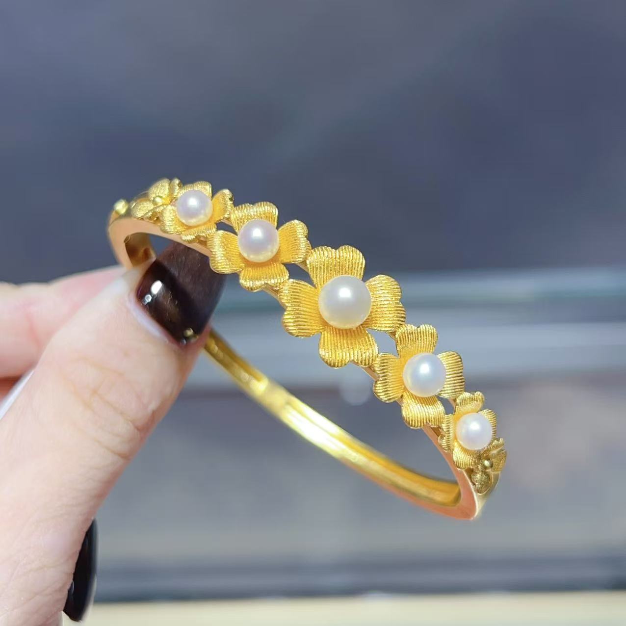 【新美源】足金999 镶嵌工艺 芳华手镯（附加273）