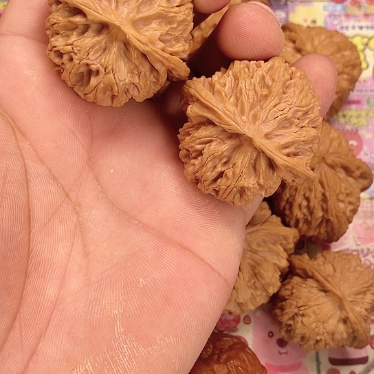 文玩核桃吊坠41苹果园