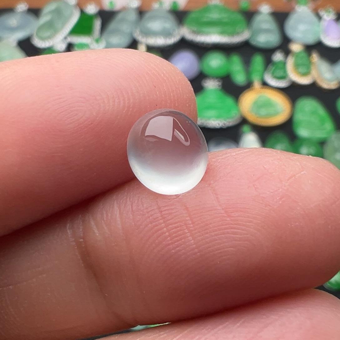 翡翠颈饰未镶嵌蛋7.4