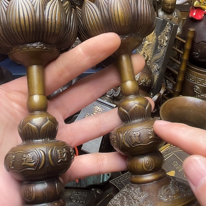 精美铜器批发档口