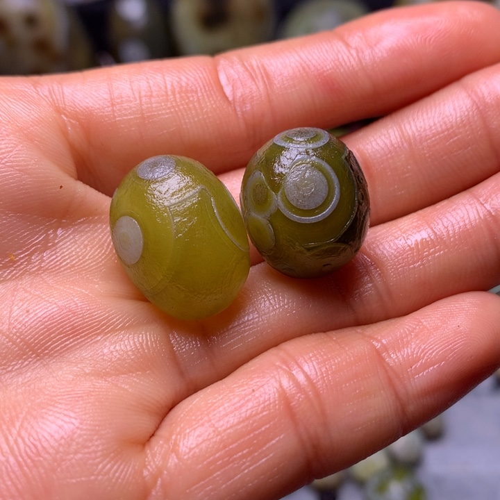 悟***界玛瑙/玉髓未镶嵌裸石