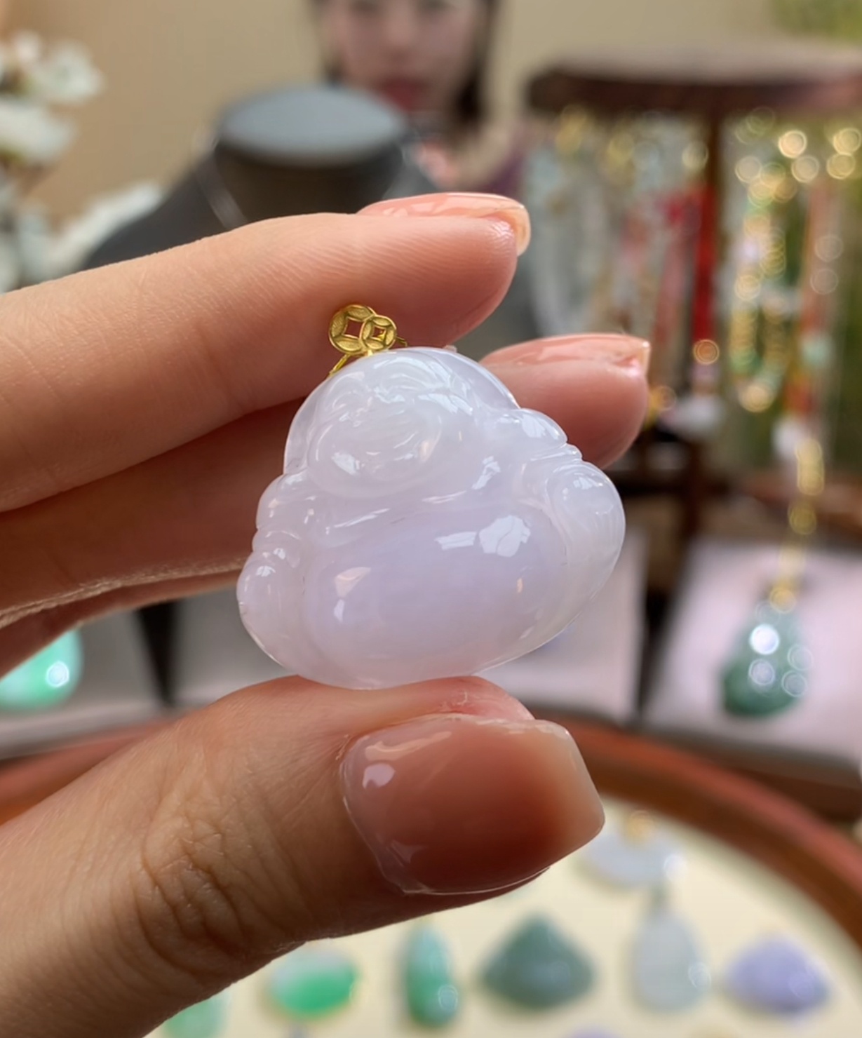 天然A货翡翠吊坠