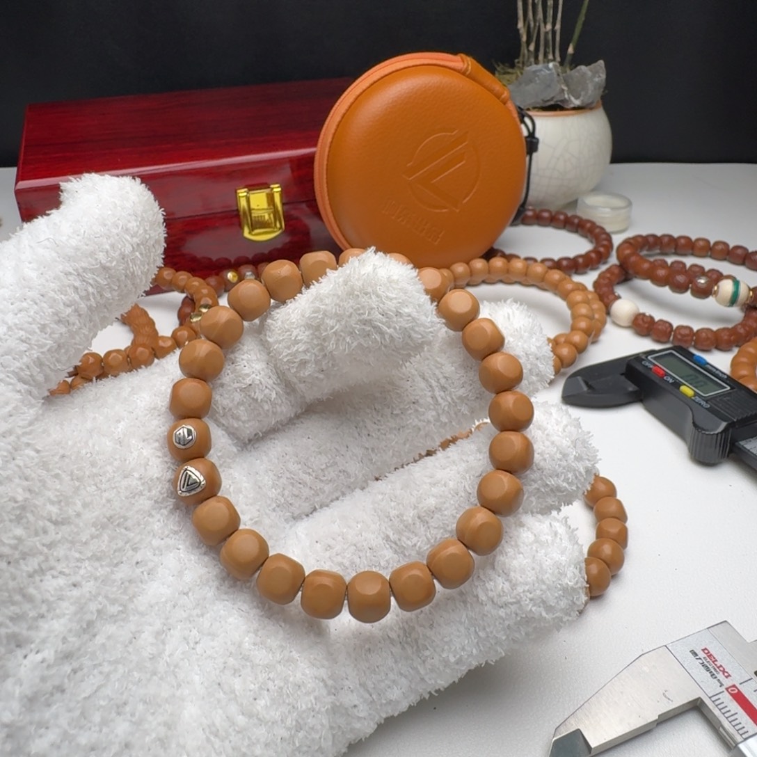 图***轩手串猴头核桃8.8六方