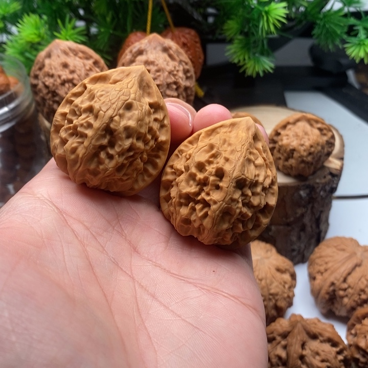 文玩核桃把件37三角涧（原树一代）