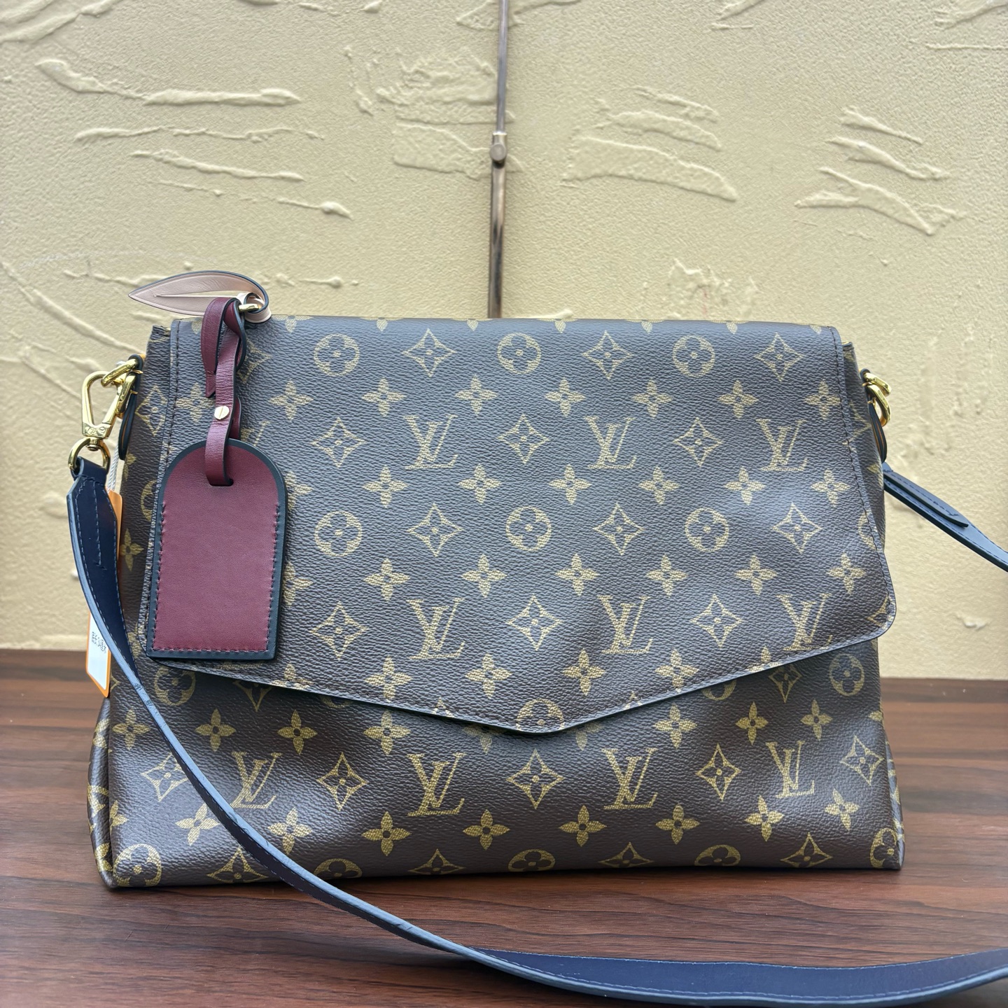 95新 LouisVuitton/路易威登  /KIKI/单肩包/19023021