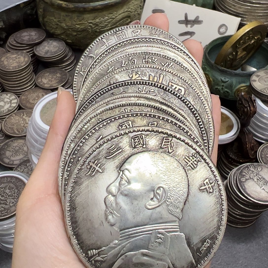 金属复古风格摆件