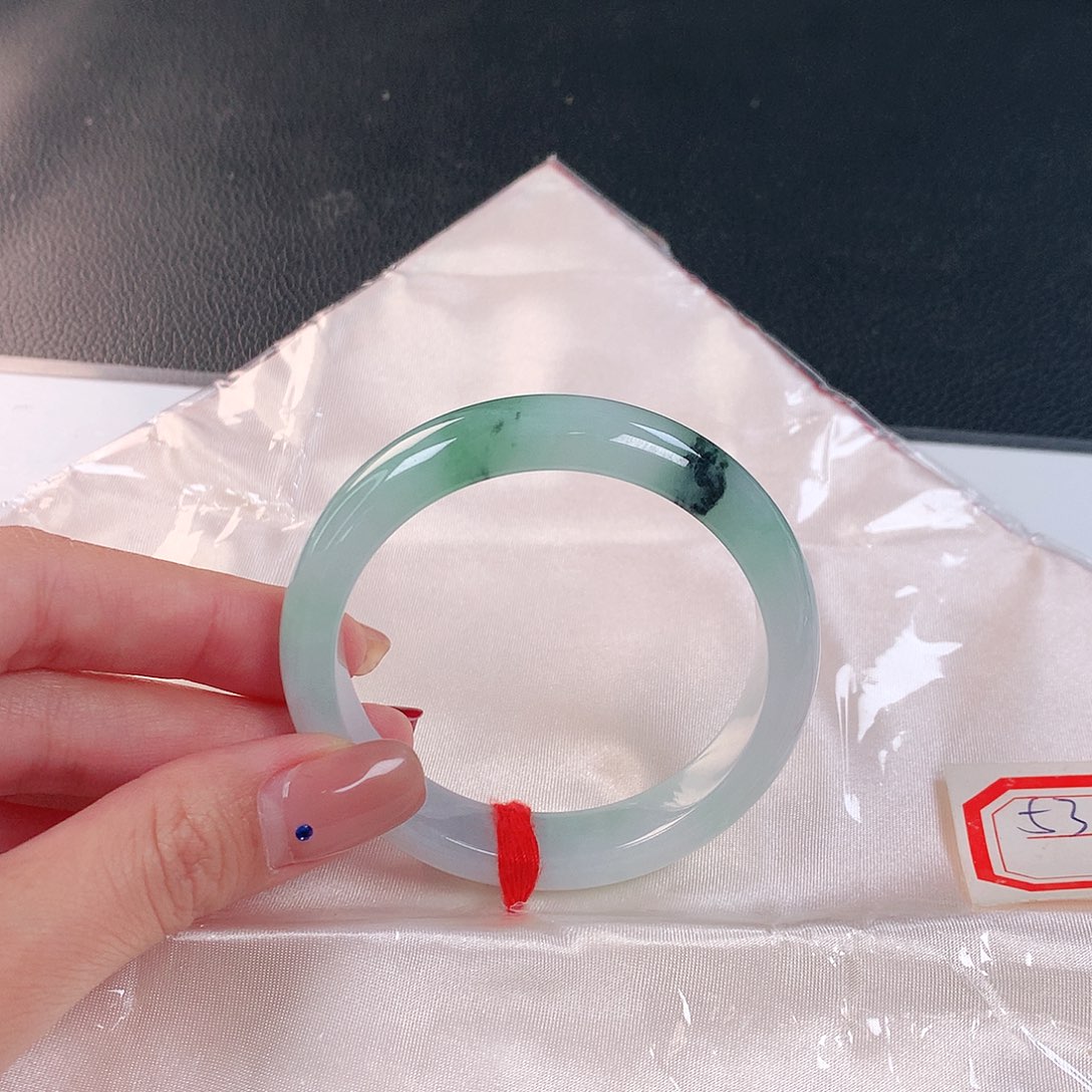 未镶嵌手镯翡翠028