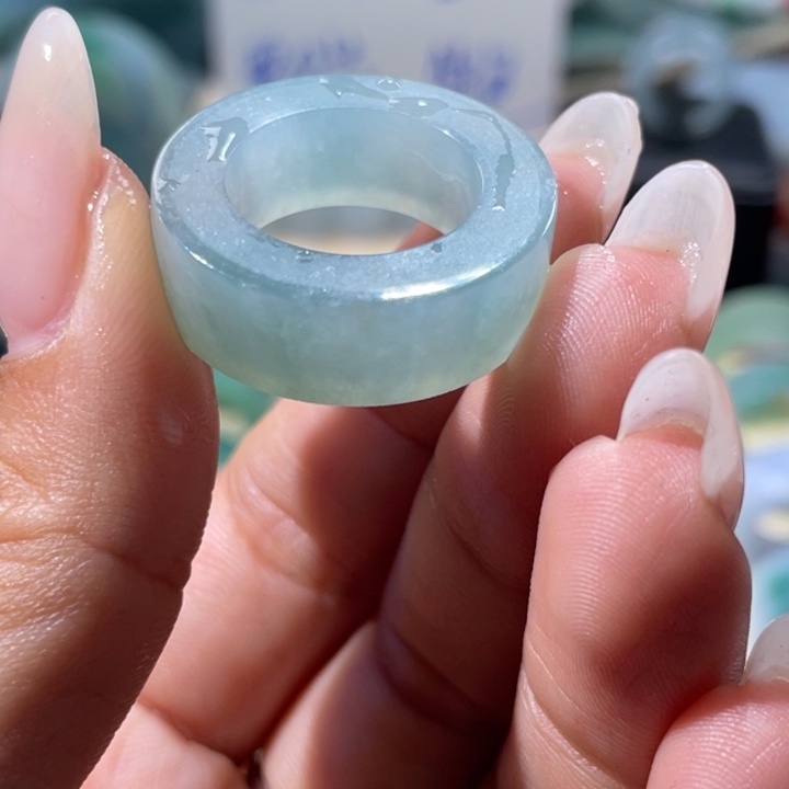 枪***鸟定制翡翠未镶嵌天然翡翠