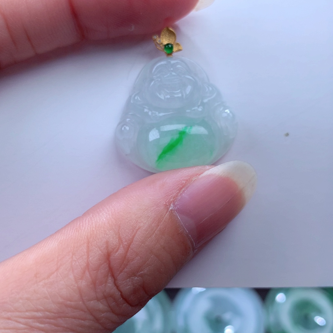 翡翠吊坠(不含链)18K金镶嵌