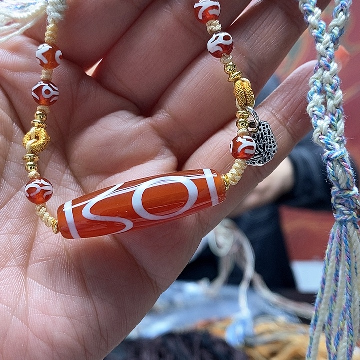 玛瑙/玉髓颈饰合金