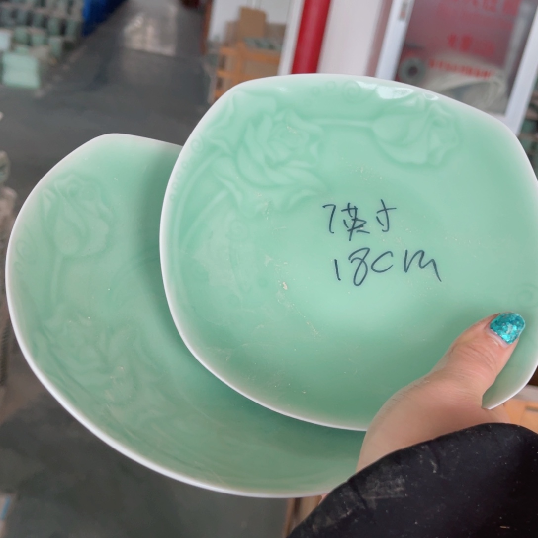 瓷片哈哈哈哈哈哈哈哈呵呵呵