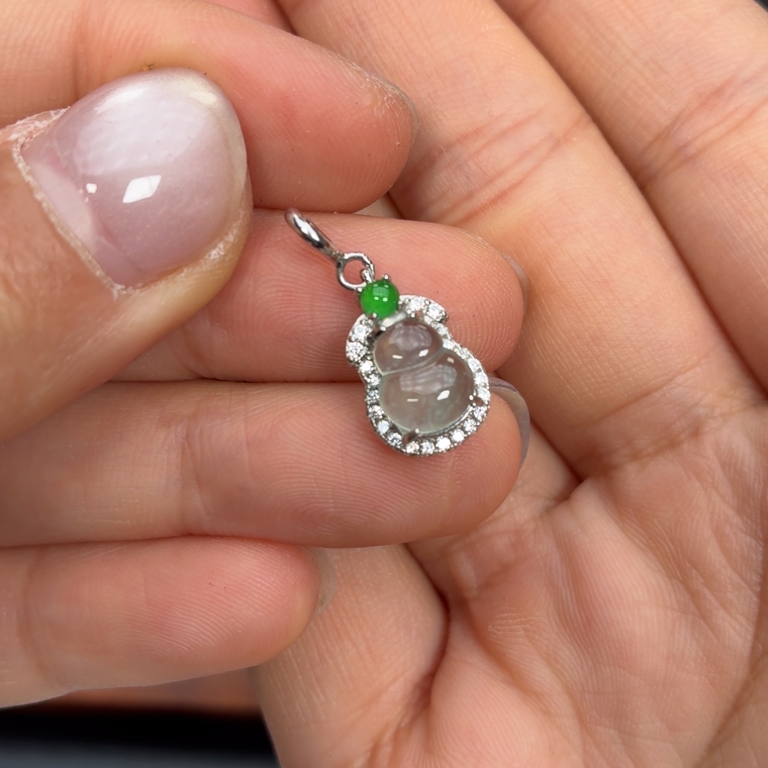 翡翠银S925镶嵌吊坠(不含链)葫芦