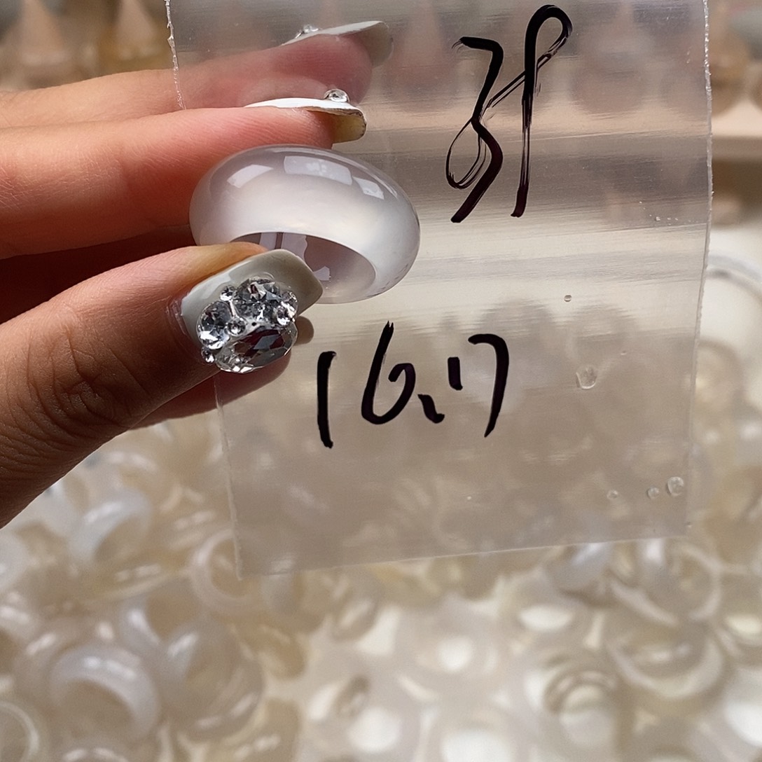 玛瑙/玉髓戒指未镶嵌