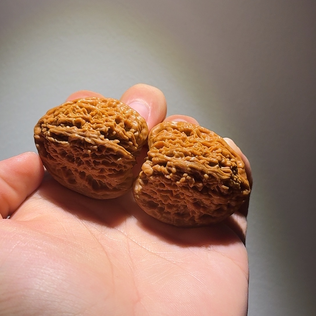 阿***.吊坠文玩核桃南疆