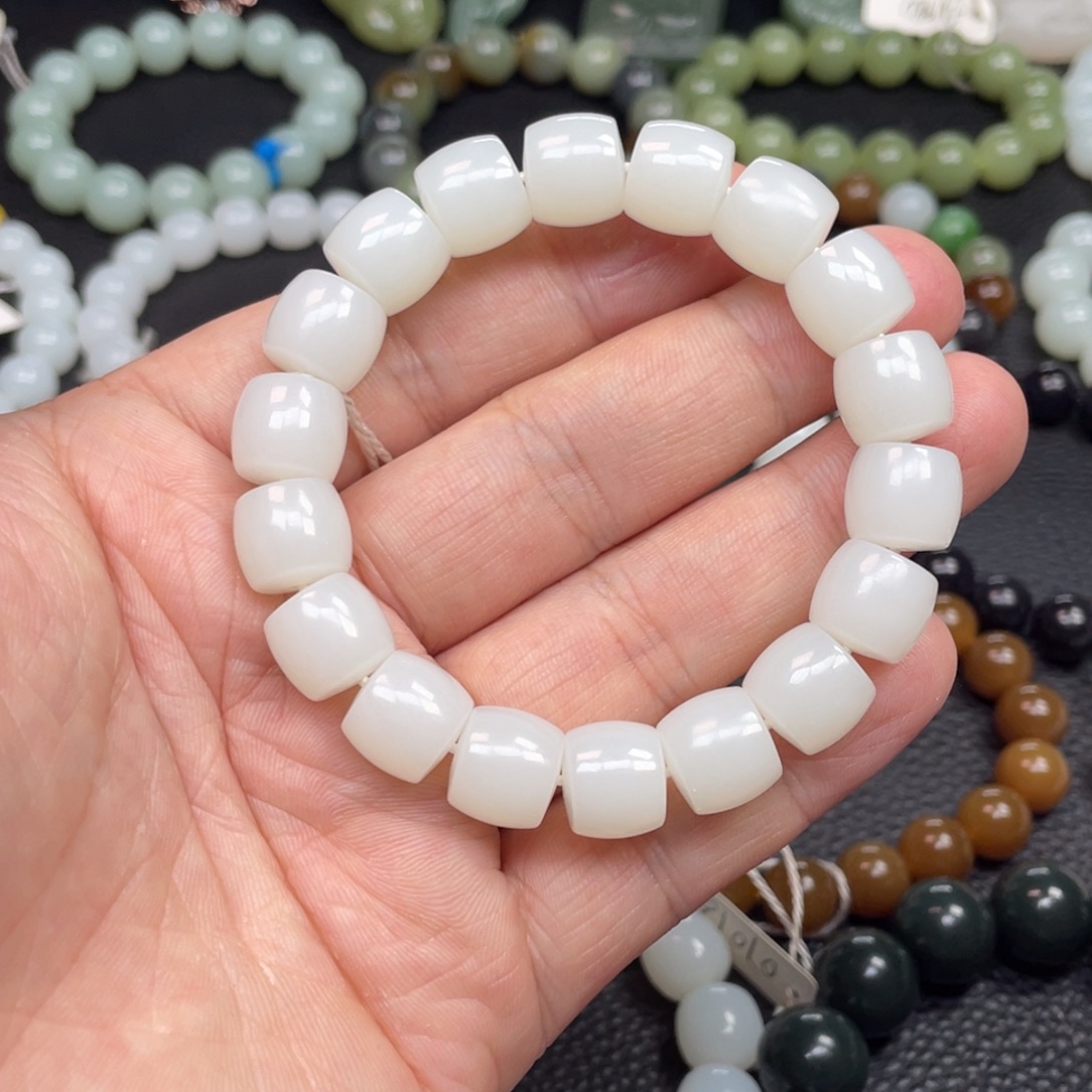 和田玉未镶嵌手链