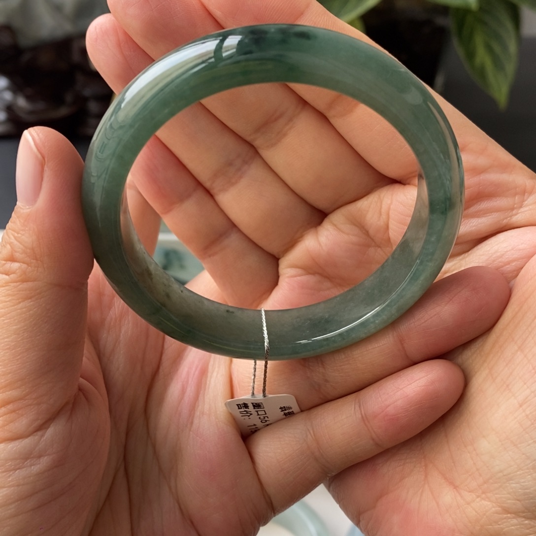 翡翠未镶嵌手镯天然