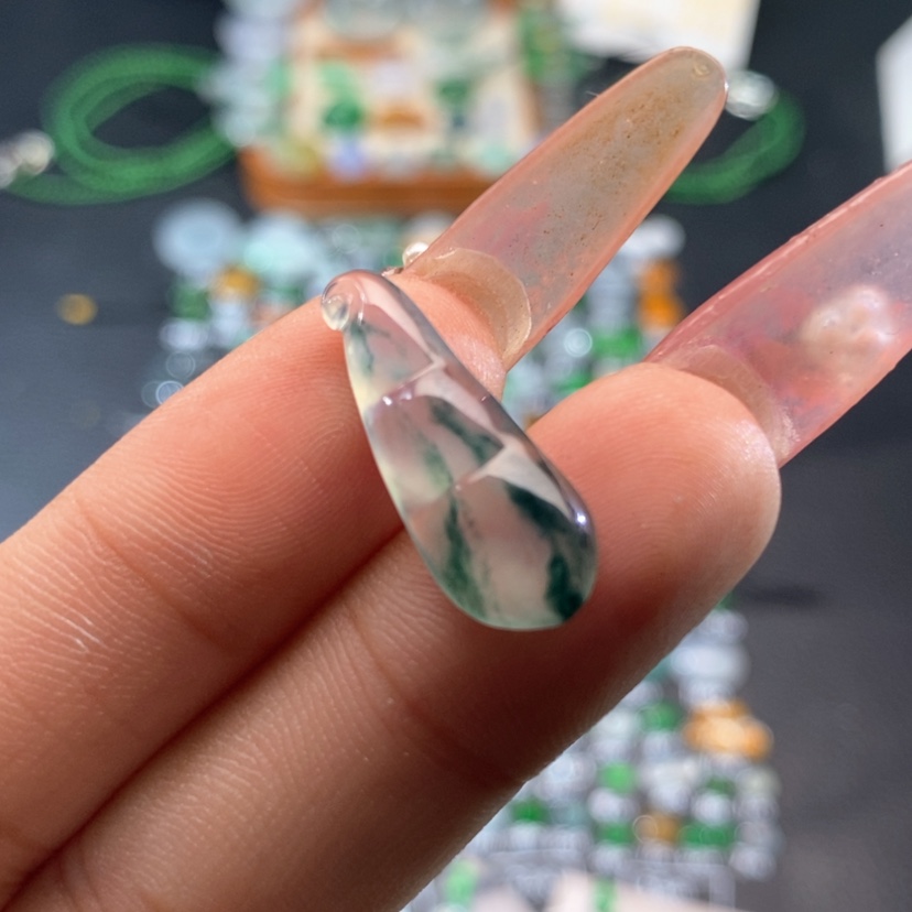 【闪购商品】翡翠挂件未镶嵌豆子